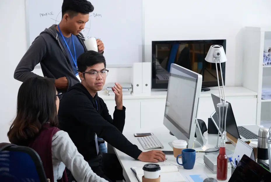 Cari Programmer Pengembang Perangkat Lunak? Hubungi KAZOKKU!