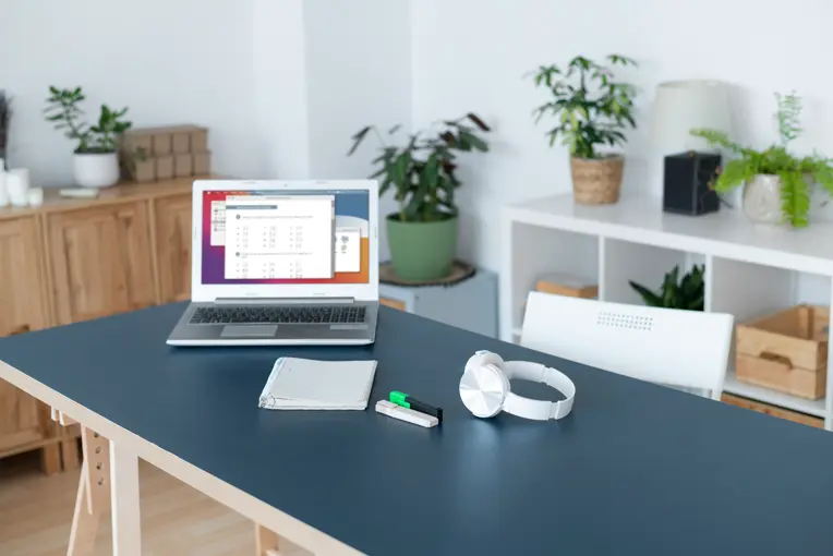 Aplikasi Kerja Remote untuk Bekerja dari Jarak Jauh