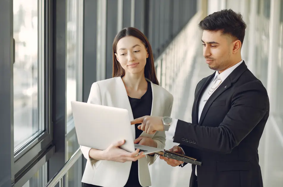 Manajer Adalah: Pengertian, Jenis, dan Tugasnya